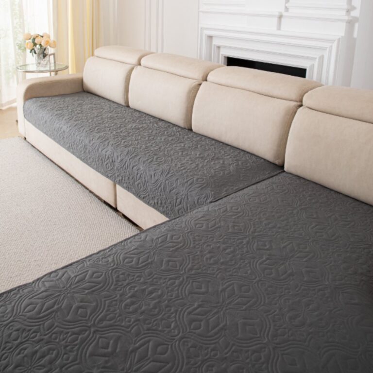 Couch Cushion Maple Flakes